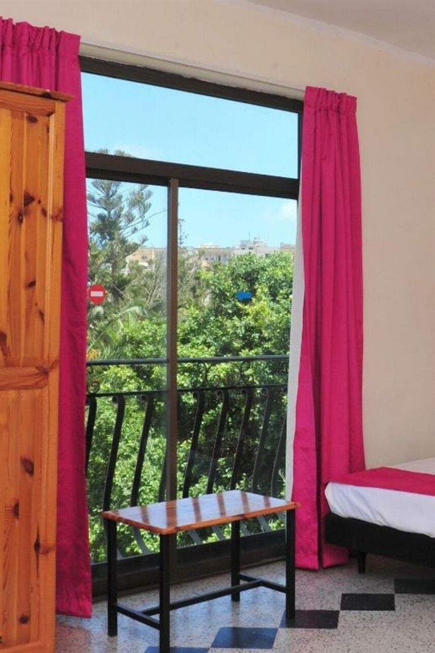Garden Hotel Saint Julian's