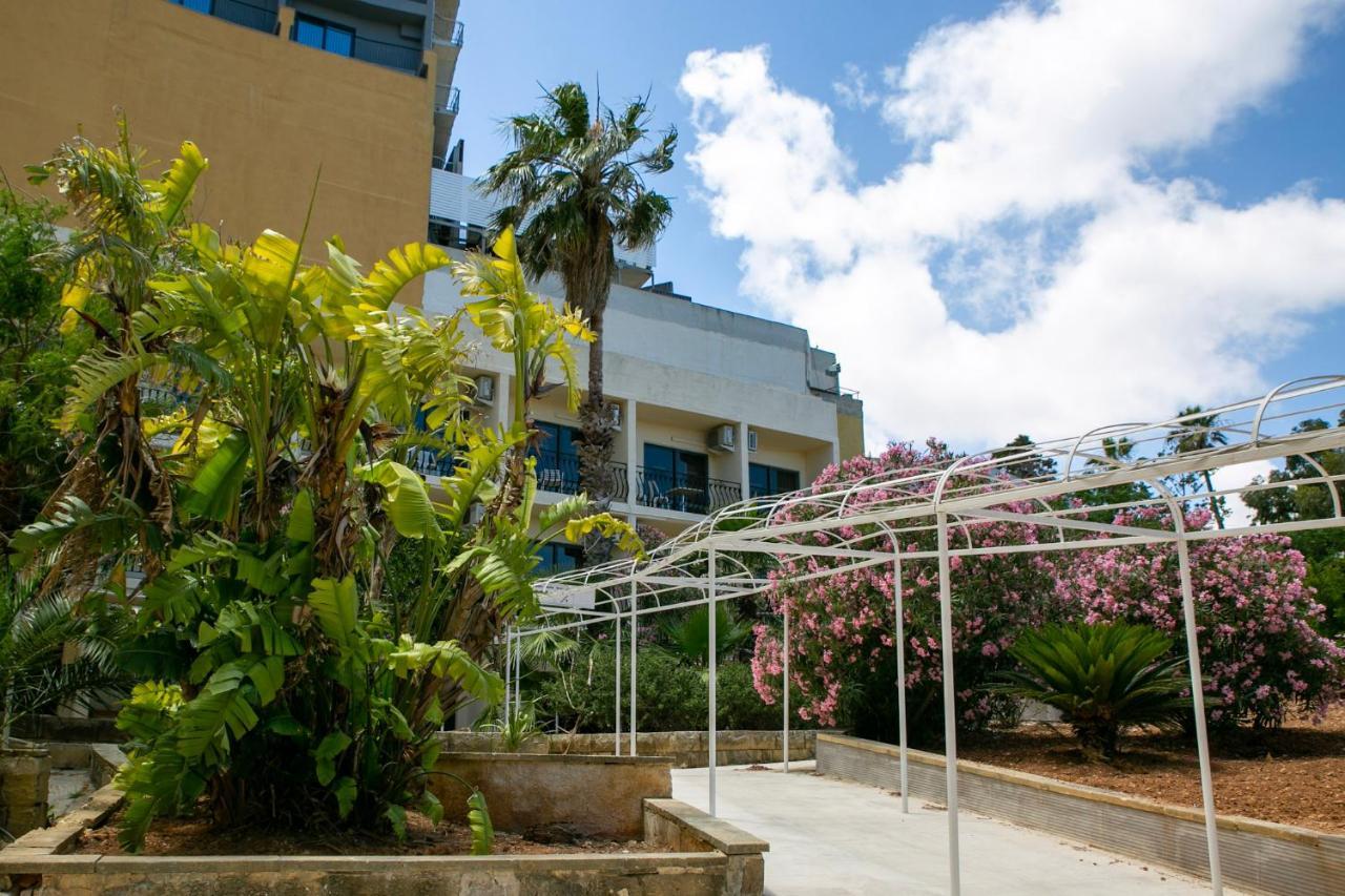 Garden Hotel Saint Julian's